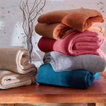 Manta_Casal_Home_Design_Lisa_Na_Cinta_100%_Poliéster_Terra_1,80x2,20m_-_Corttex