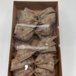 Laço_Natalino_Tecido_Bege_Caixa_com_12_Unidades_Ref.CXF550_Galpão_das_Flores