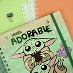 Caderno_Smart_Universitário_Star_Wars_Mandalorian_Com_Elástico_1_Matéria_80_Folhas_Ref.4217_Dac