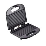Sanduicheira_Compacta_Sacb_Com_Placa_Antiaderente_Preta_700w_220v_Ref.8000035845_Arno