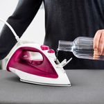 Ferro_de_Passar_A_Vapor_Essentialgliss_Fmq_Base_Antiaderente_Rosa_127v_1100w_Ref.1830009066_Arno