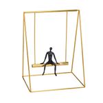 Escultura_Homem_No_Balanço_Metal_Resina_Dourado_E_Preto_36x26,5x22cm_Ref.222614_Mabruk_Presentes