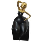Estatueta_Mulher_Sentada_Resina_Sortida_10x9x26cm_Ref.LM3714_honeyhome