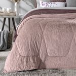 Edredom_Queen_Plush_Peles_100%_Poliéster_Rosa_Poema_235x260cm_Ref.ED05101670_Hedrons
