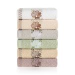 Toalha_Banho_Yuna_40209/30_Matcha_E_Branco_70x135cm_Ref.3444262_Karsten