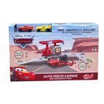 Posto_de_Gasolina_Mcqueen_E_Cruz_Com_2_Carros_Ref.61753_Disney