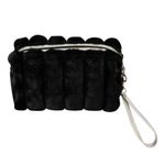 Necessaire_de_Pelúcia_Matelassê_Com_Alça_Poliéster_Sortida_18x8x9cm_Ref.CB4407_Moment